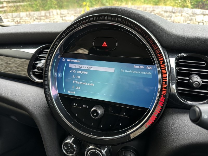 2022 (22) MINI HATCHBACK 1.5 Cooper Classic 5dr Auto 5645418