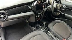 2022 (22) MINI HATCHBACK 1.5 Cooper Classic 5dr Auto 5645398