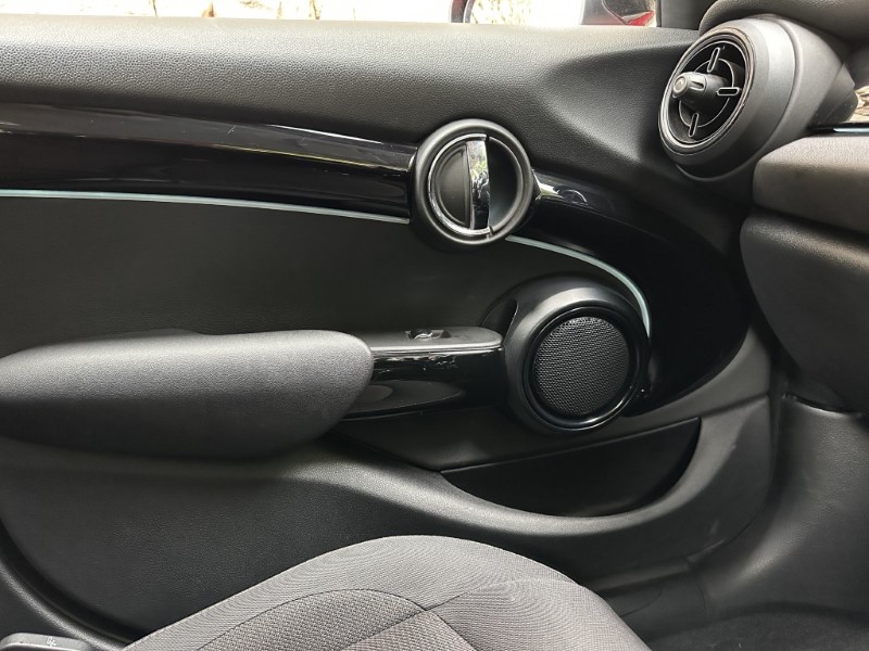 2022 (22) MINI HATCHBACK 1.5 Cooper Classic 5dr Auto 5645384