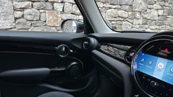 2022 (22) MINI HATCHBACK 1.5 Cooper Classic 5dr Auto 5645383
