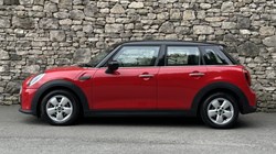 2022 (22) MINI HATCHBACK 1.5 Cooper Classic 5dr Auto 5645401