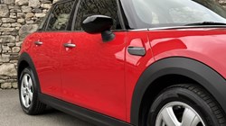 2022 (22) MINI HATCHBACK 1.5 Cooper Classic 5dr Auto 5645429