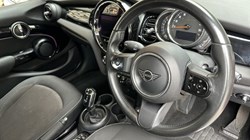 2022 (22) MINI HATCHBACK 1.5 Cooper Classic 5dr Auto 5645378