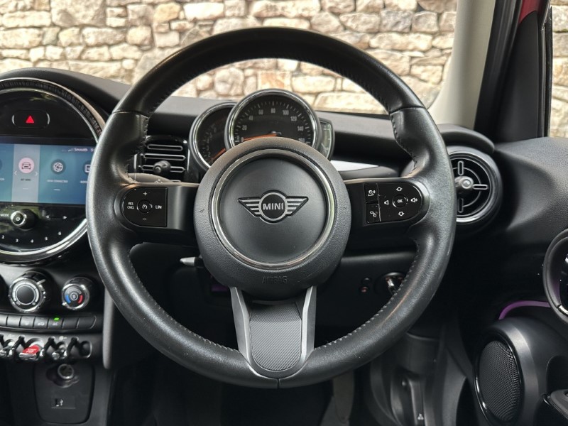 2022 (22) MINI HATCHBACK 1.5 Cooper Classic 5dr Auto 5645411