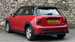 2022 (22) MINI HATCHBACK 1.5 Cooper Classic 5dr Auto 1