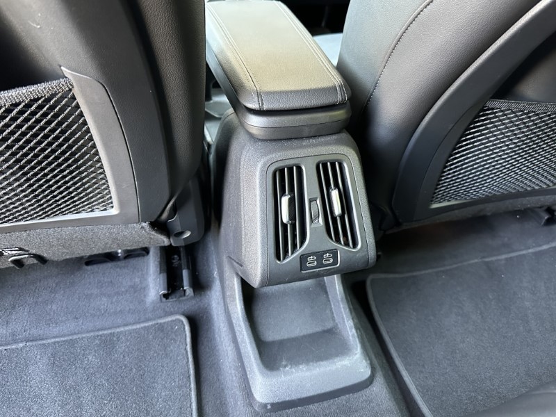 2023 (23) BMW iX1 xDrive30 xLine  5612944