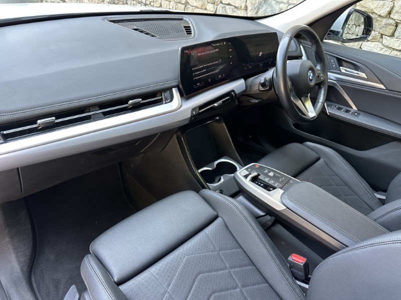 2023 (23) BMW iX1 xDrive30 xLine  5612928