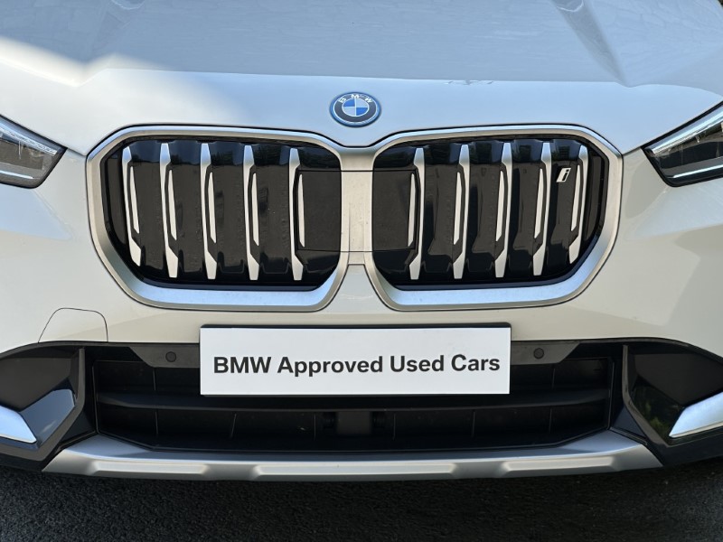 2023 (23) BMW iX1 xDrive30 xLine  5612958