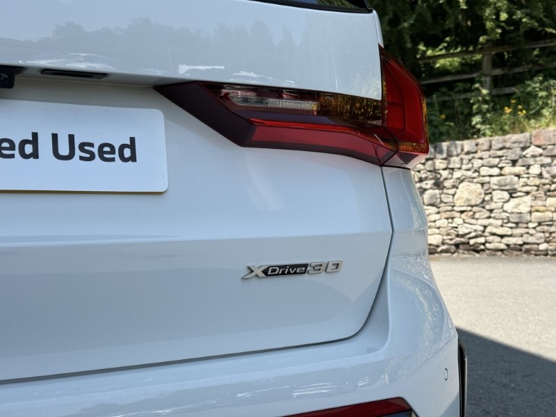 2023 (23) BMW iX1 xDrive30 xLine  5612902