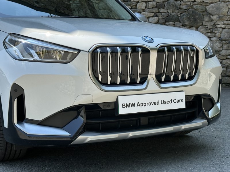 2023 (23) BMW iX1 xDrive30 xLine  5612956