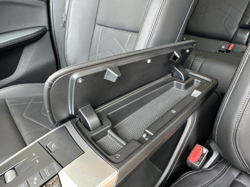 2024 (24) BMW iX1 xDrive30 xLine  5621188