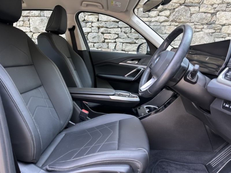 2024 (24) BMW iX1 xDrive30 xLine  5621167
