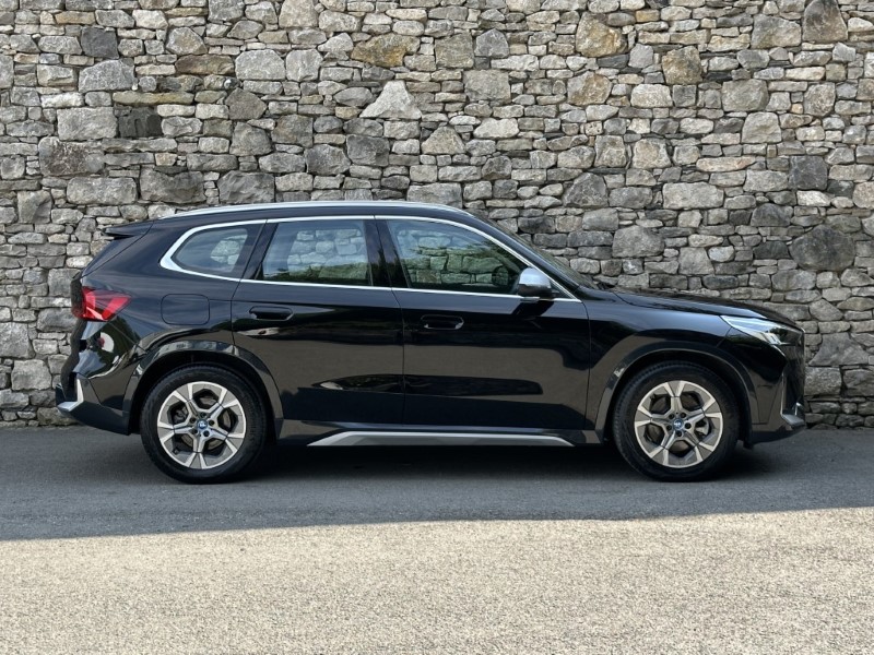 2024 (24) BMW iX1 xDrive30 xLine  5621159