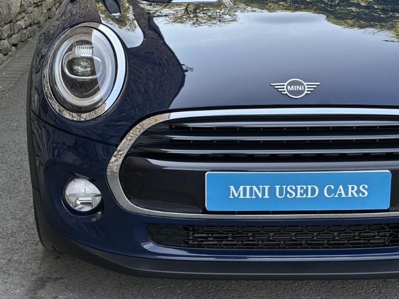 2019 (19) MINI HATCHBACK 1.5 Cooper Classic II 3dr  5620909