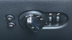 2019 (19) MINI HATCHBACK 1.5 Cooper Classic II 3dr 5620906