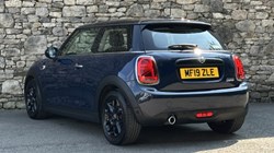 2019 (19) MINI HATCHBACK 1.5 Cooper Classic II 3dr 1