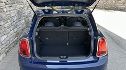 2019 (19) MINI HATCHBACK 1.5 Cooper Classic II 3dr 5620893