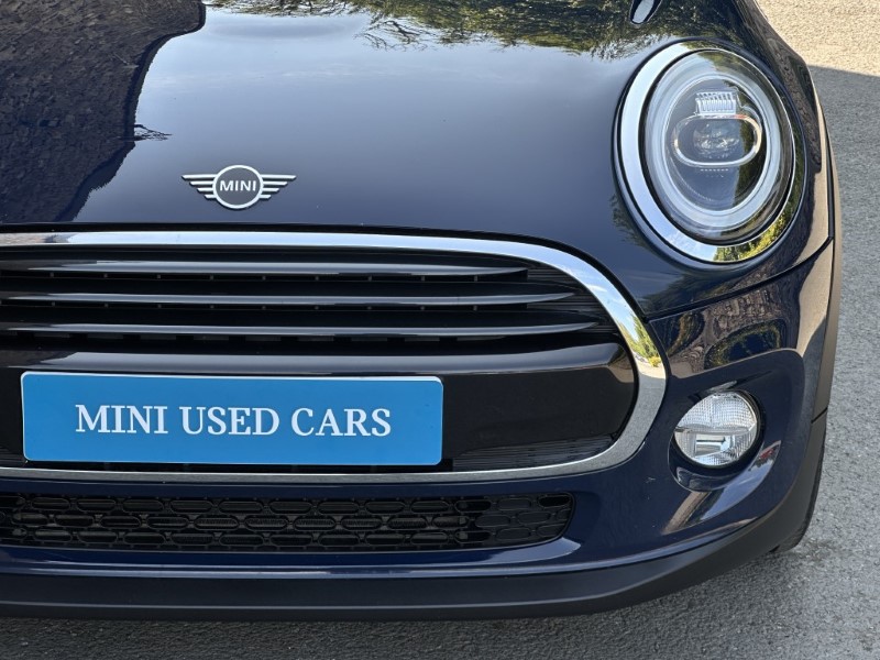 2019 (19) MINI HATCHBACK 1.5 Cooper Classic II 3dr  5620910