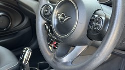 2019 (19) MINI HATCHBACK 1.5 Cooper Classic II 3dr 5620896
