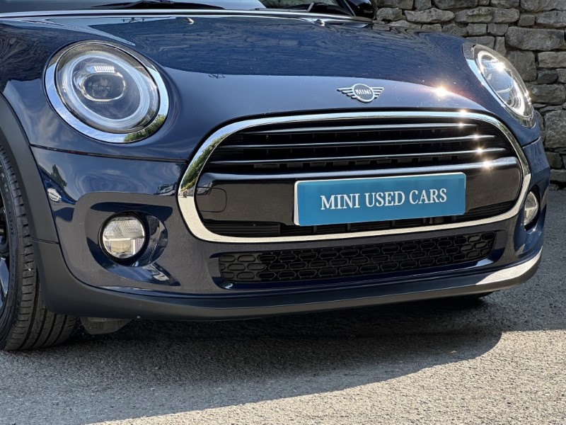 2019 (19) MINI HATCHBACK 1.5 Cooper Classic II 3dr  5620941