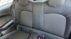 2019 (19) MINI HATCHBACK 1.5 Cooper Classic II 3dr 5620918