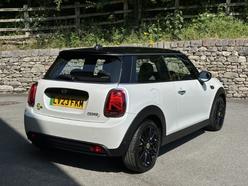 2023 (23) MINI HATCHBACK Cooper S Level 2  5616217