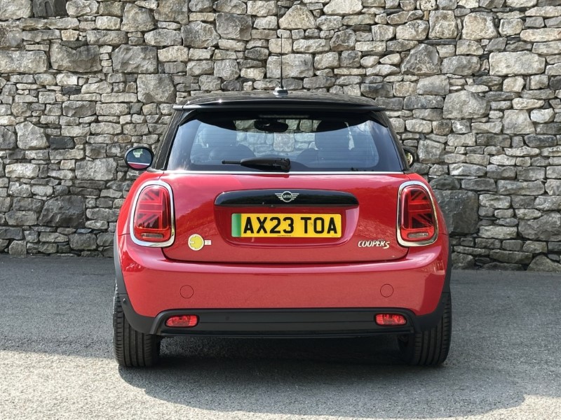 2023 (23) MINI HATCHBACK Cooper S Level 2  5621812