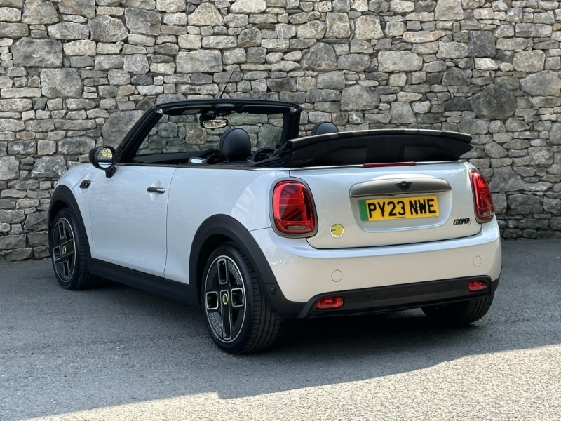 2023 (23) MINI CONVERTIBLE Cooper S  1