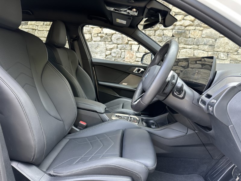 2025 (75) BMW 1 SERIES 120 M Sport 5dr  5633531
