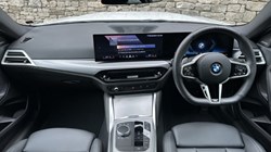 2025 (25) BMW 2 SERIES 220i M Sport 2dr Coupe 5656838