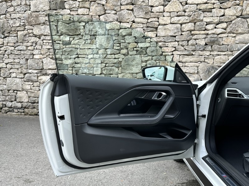 2025 (25) BMW 2 SERIES 220i M Sport 2dr Coupe  5656835