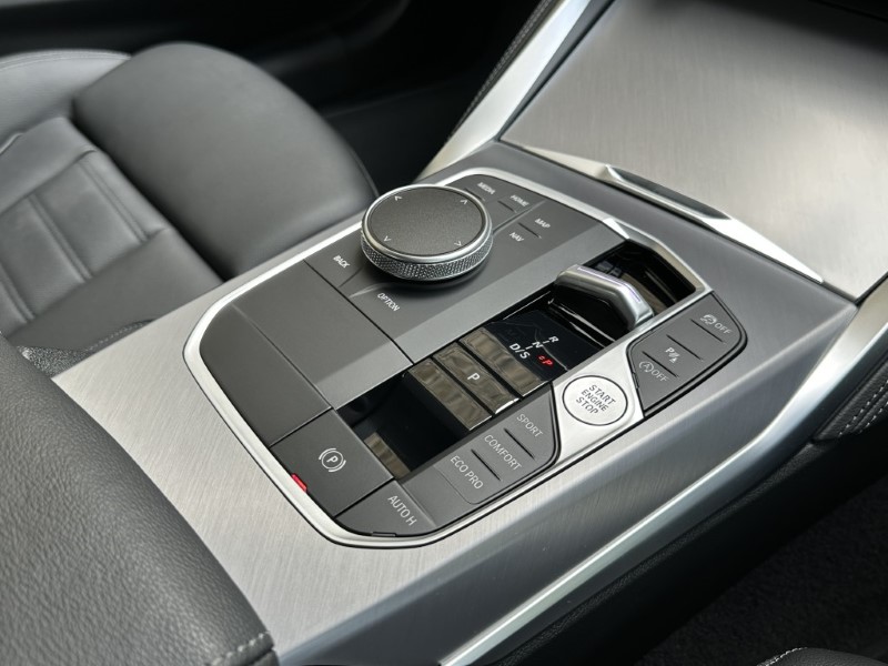 2025 (25) BMW 2 SERIES 220i M Sport 2dr Coupe  5656806