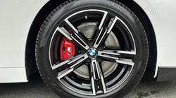 2025 (25) BMW 2 SERIES 220i M Sport 2dr Coupe 5656863