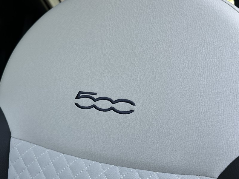 2022 (72) FIAT 500 1.0 Mild Hybrid Dolcevita [Part Leather] 3dr 5622594