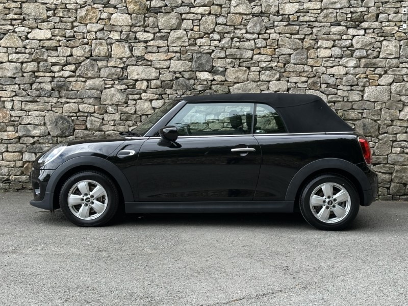 2019 (69) MINI CONVERTIBLE 1.5 Cooper Classic II 2dr 5660525