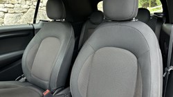 2019 (69) MINI CONVERTIBLE 1.5 Cooper Classic II 2dr 5660521