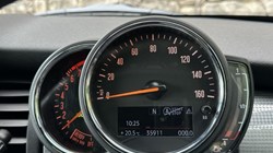 2019 (69) MINI CONVERTIBLE 1.5 Cooper Classic II 2dr 5660526