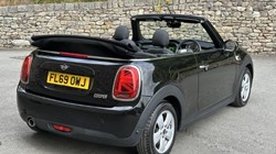 2019 (69) MINI CONVERTIBLE 1.5 Cooper Classic II 2dr 5660552