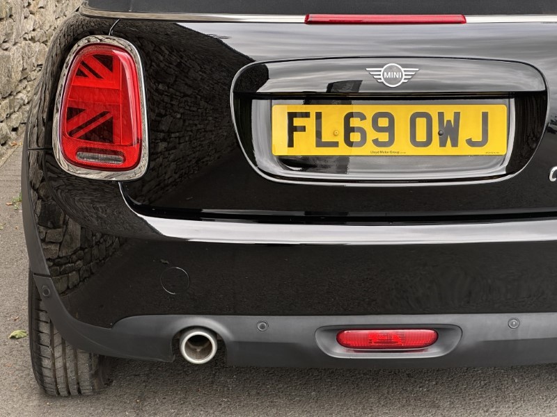 2019 (69) MINI CONVERTIBLE 1.5 Cooper Classic II 2dr 5660496