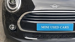 2019 (69) MINI CONVERTIBLE 1.5 Cooper Classic II 2dr 5660515