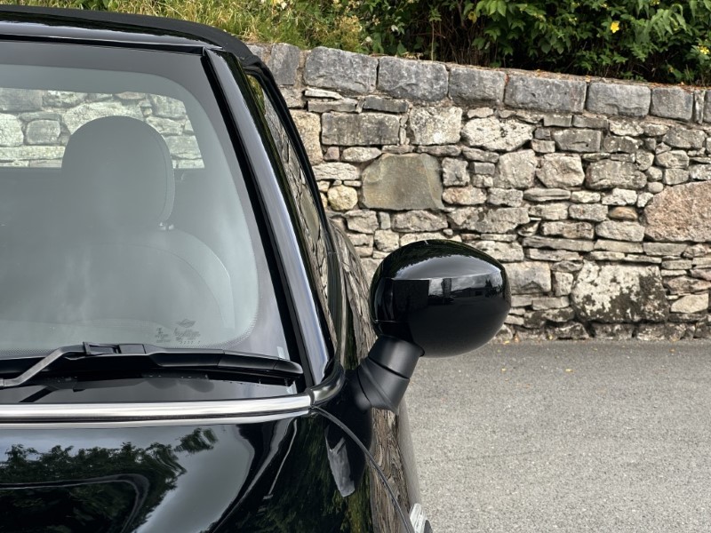 2019 (69) MINI CONVERTIBLE 1.5 Cooper Classic II 2dr 5660539