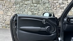 2019 (69) MINI CONVERTIBLE 1.5 Cooper Classic II 2dr 5660532