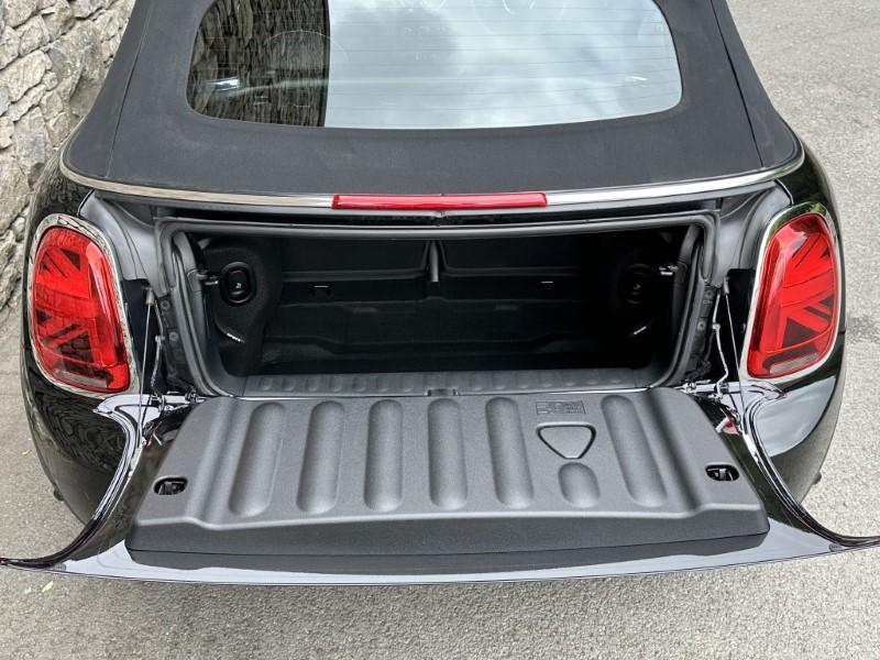 2019 (69) MINI CONVERTIBLE 1.5 Cooper Classic II 2dr 5660499