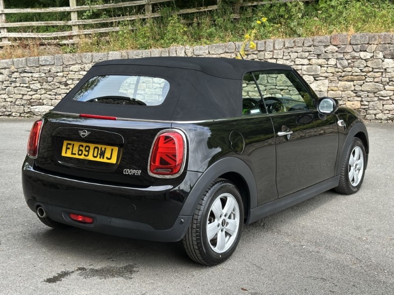 2019 (69) MINI CONVERTIBLE 1.5 Cooper Classic II 2dr 5660548