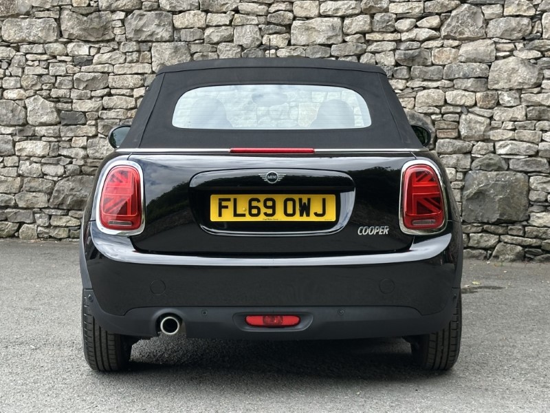 2019 (69) MINI CONVERTIBLE 1.5 Cooper Classic II 2dr 5660530