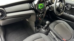2019 (69) MINI CONVERTIBLE 1.5 Cooper Classic II 2dr 5660518
