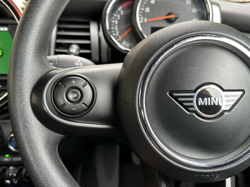 2019 (69) MINI CONVERTIBLE 1.5 Cooper Classic II 2dr 5660511