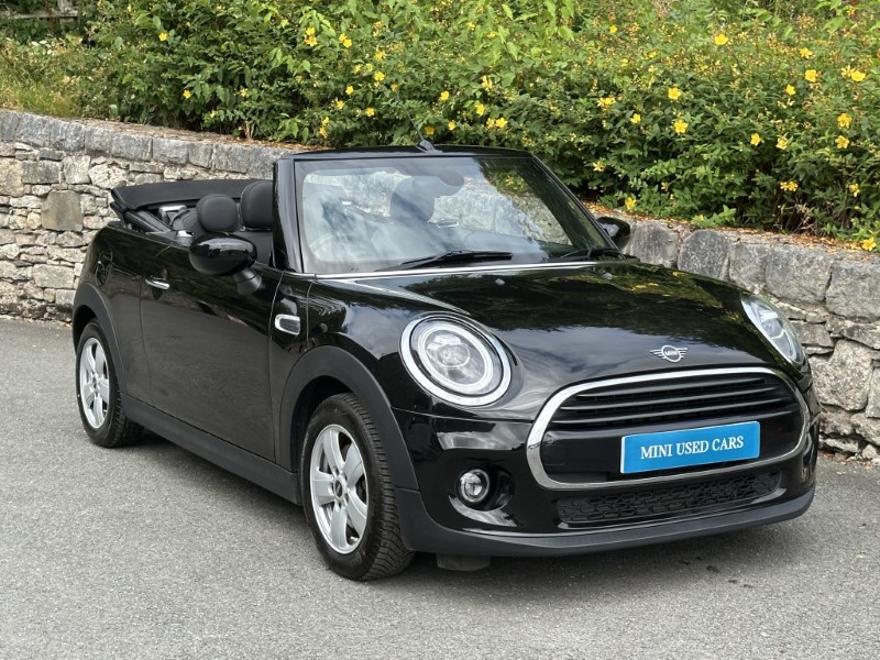 2019 (69) MINI CONVERTIBLE 1.5 Cooper Classic II 2dr 5660563