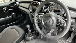 2019 (69) MINI CONVERTIBLE 1.5 Cooper Classic II 2dr 5660500