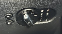 2019 (69) MINI CONVERTIBLE 1.5 Cooper Classic II 2dr 5660510